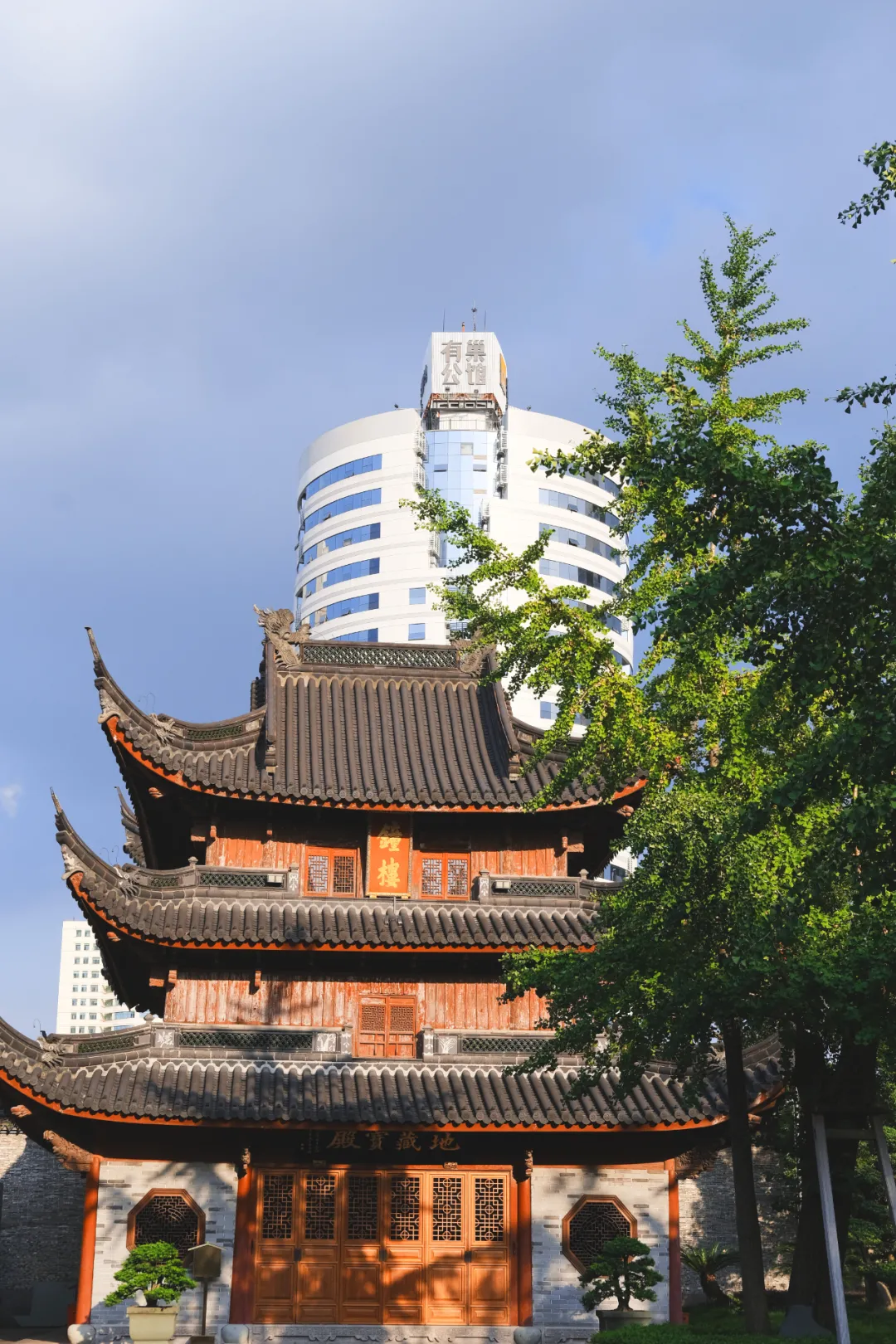 别再说什么小京都了,宁波这些寺庙来打脸了