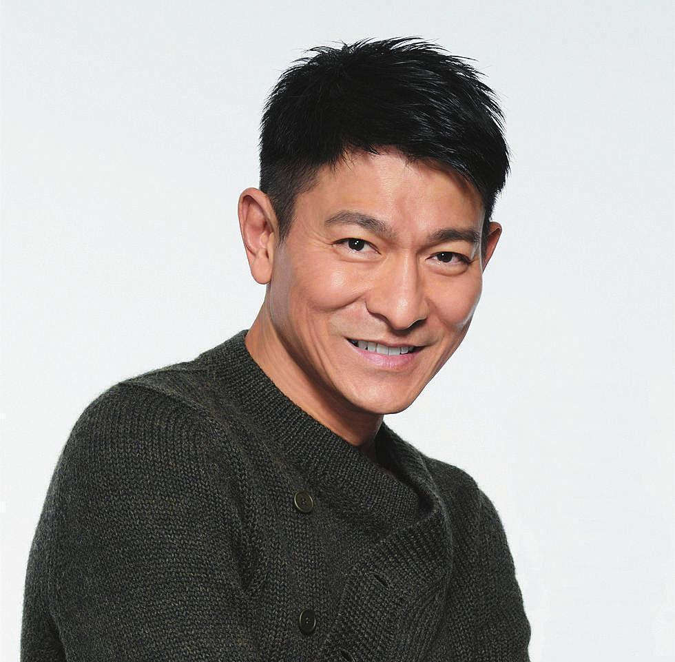 "鹰钩鼻子三角眼,不是自己要躲远"是什么意思?老祖宗的识人术