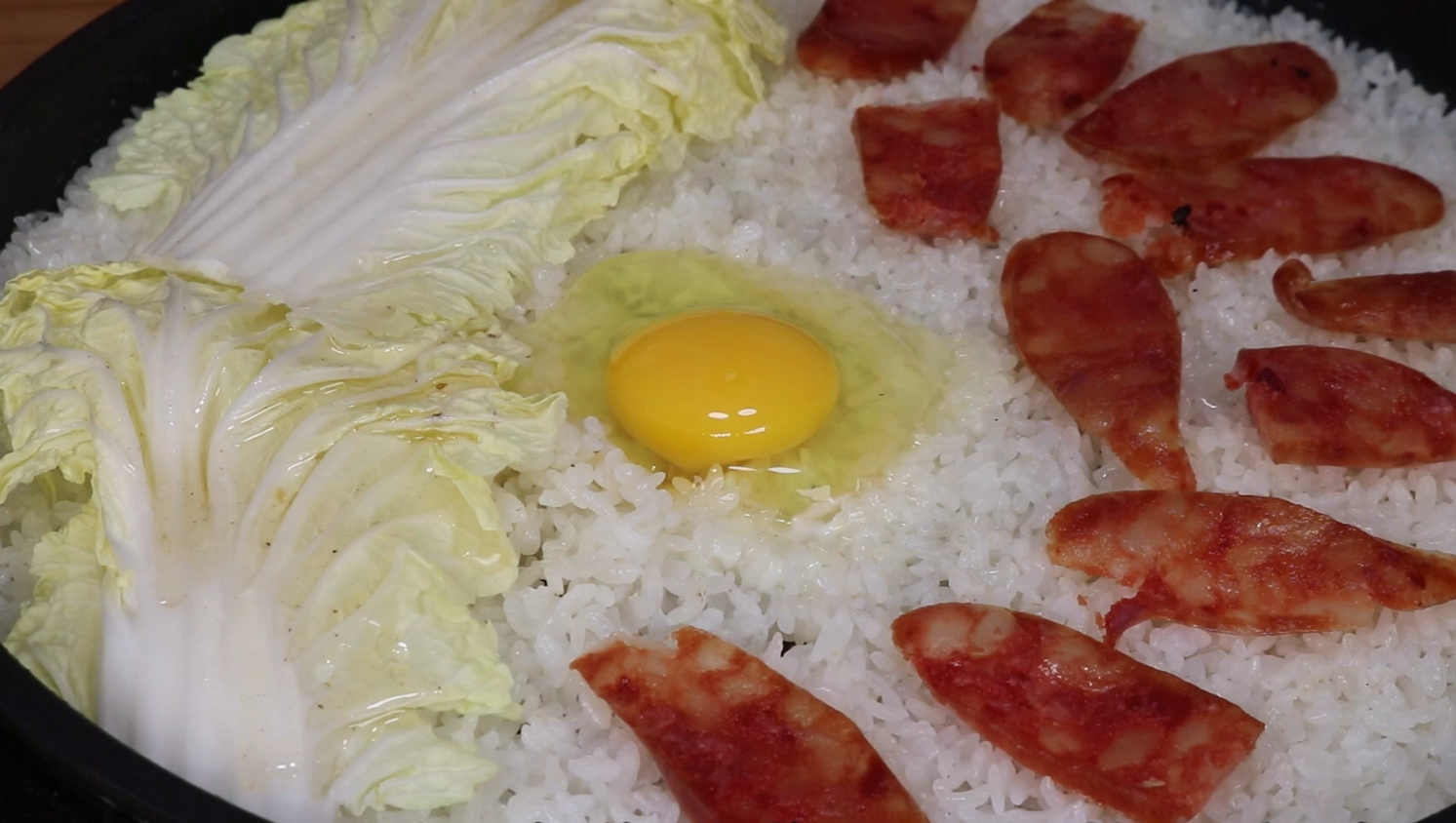 自从知道蒸米饭不用电饭煲,我家一周做6次,有饭有菜,真过瘾