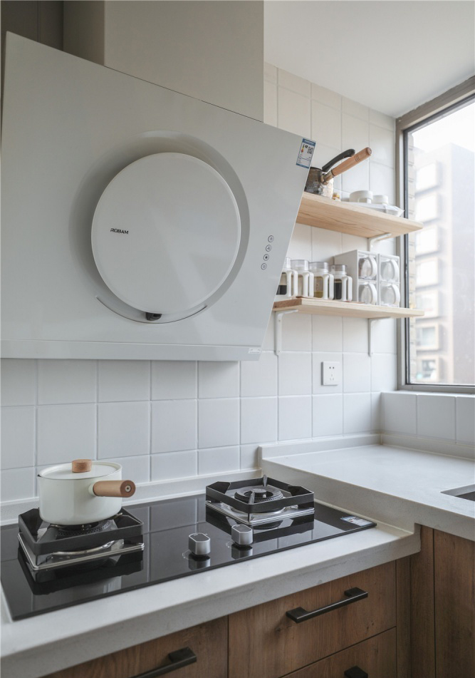 抽油烟机侧吸还是顶吸好？吸力越大越好？4大选购攻略推荐