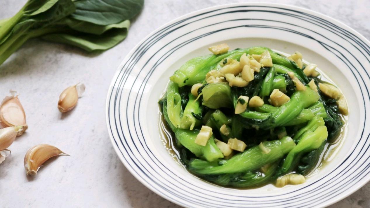 蚝油油菜做法（简单又好吃，家常蚝油油菜烹饪方法）