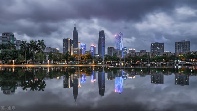 中澳桃源居实验学校（看完了深圳的网红新盘）