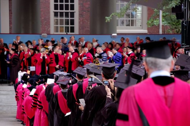 高考状元、名校学霸、有钱人家孩子都在学，它到底有什么魔力？