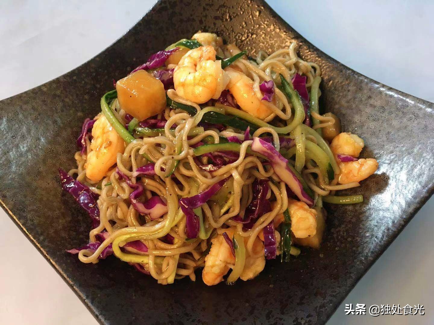 荞麦面做法（分享3种减肥期间吃的面做法）