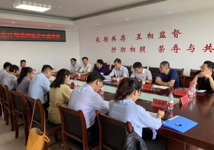 清华北大1300多名学生，扎堆当“选调生”，择优之选还是大材小用