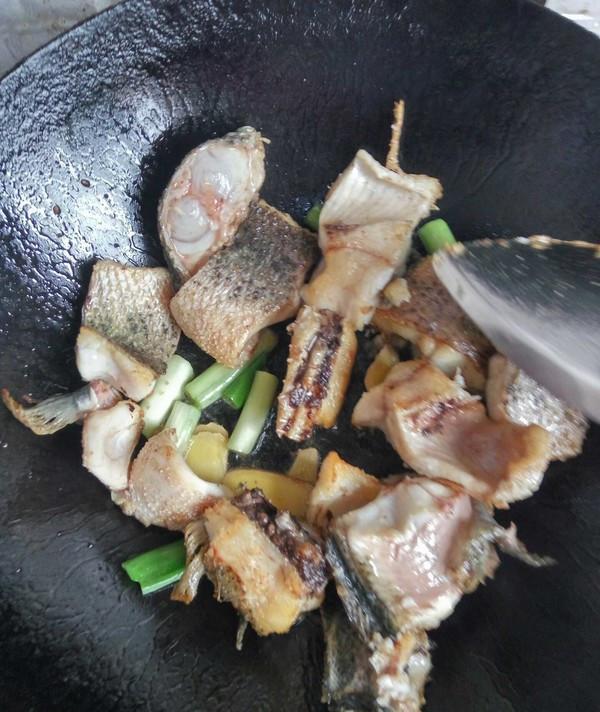 烏魚湯的做法,烏魚湯的做法手術后喝
