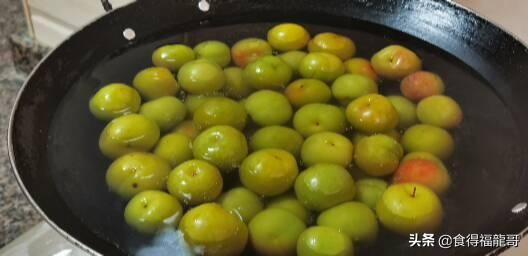 话梅是什么水果制成的（纯手工制作九制话梅的制作过程）