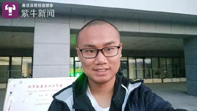 996就辛苦了？比起光头考研小伙的616差多了！