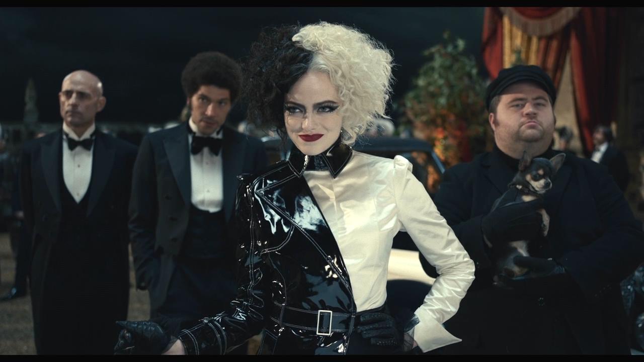 《黑白魔女库伊拉》:我偷窃,我欺骗,我是迪士尼朋克公主