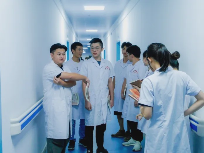 广州涉外经济职业技术学院：中医康复人才需求旺盛 就业前景广阔