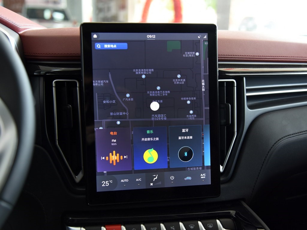 不到10万元的7座中型SUV，东风风行T5L值得买吗？
