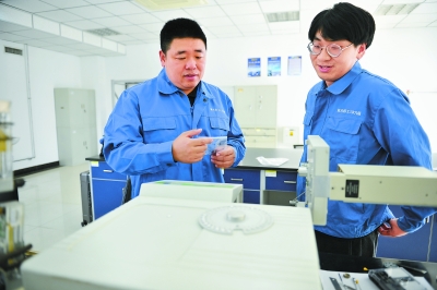 在航天界有这么一个隔热“神器”，开发它的是这么一个“神人”