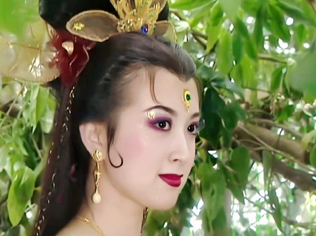 北方多出女汉子？这9位东北籍女星，个个柔情似水，性格却不娇气