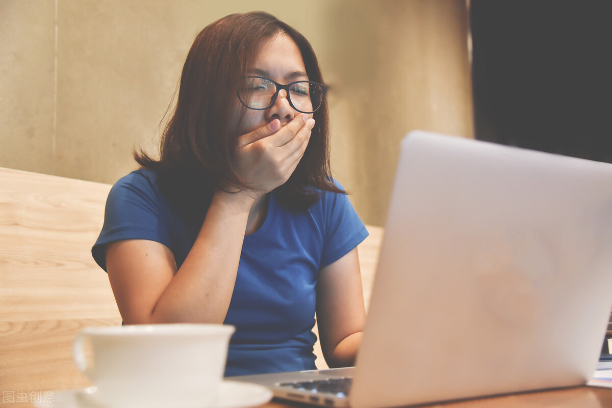 疲乏无力(浑身没劲感觉疲劳是怎么回事?可能是这4个原因)