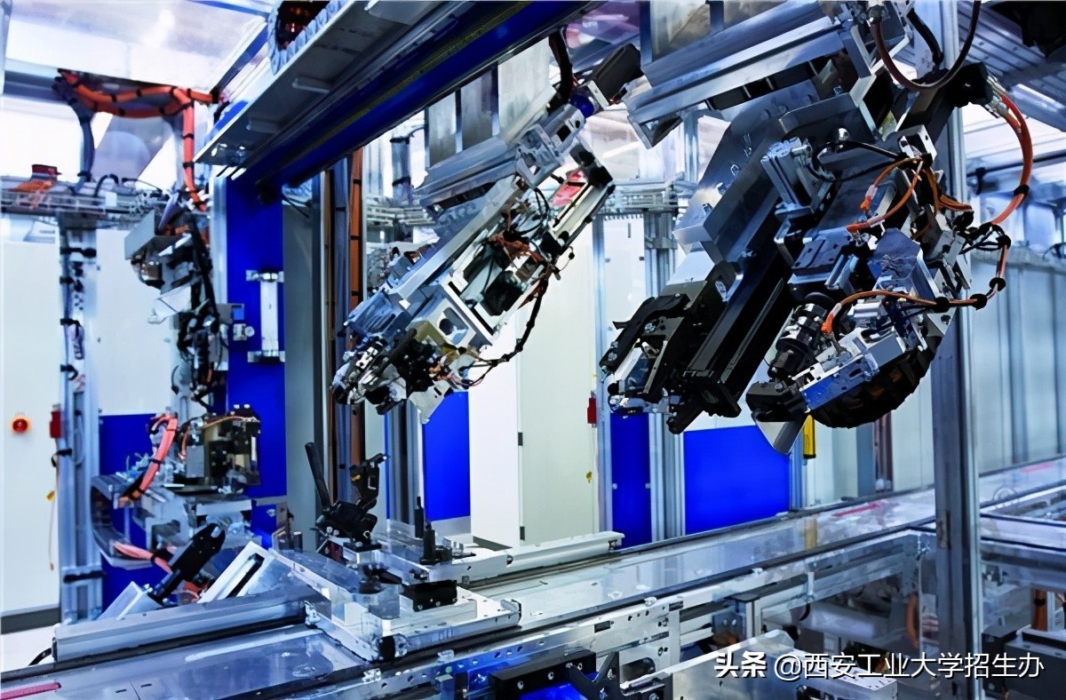 填报志愿必看！今年这些热门专业，就业好、薪资高，引起考生关注