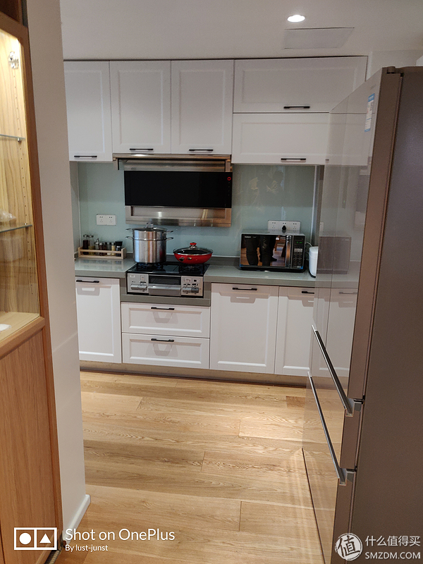 业内人士教你怎么装修：奇葩挑战传统的是与非！零瓷砖装修续集