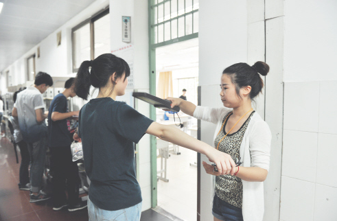 高考VS考研，难度系数大比拼，同样是考试答案却存在反差