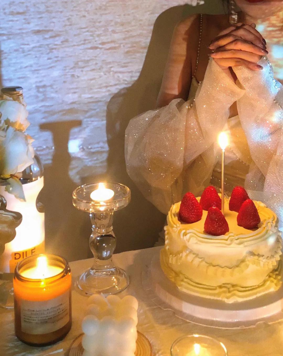 关于生日的说说独特的配图「简短」 _qq说说网