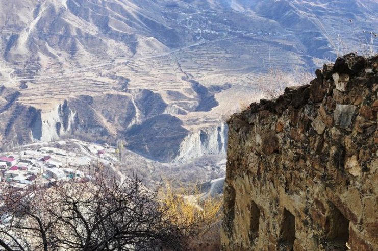滴血的“驴耳山”：俄罗斯伞兵与伊斯兰圣战者之战