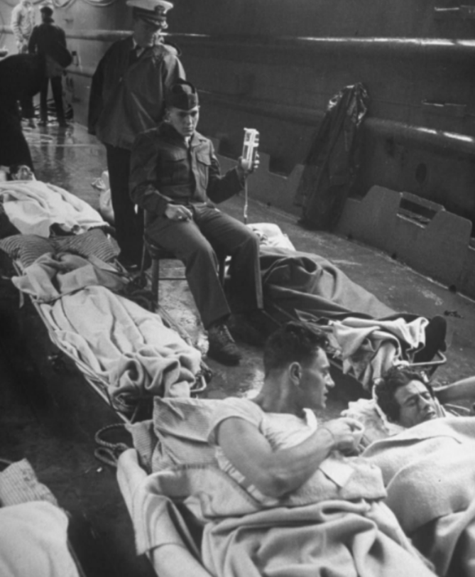 1949年解放军大炮对轰英军，毛主席霸气回应，英国：中国今非昔比