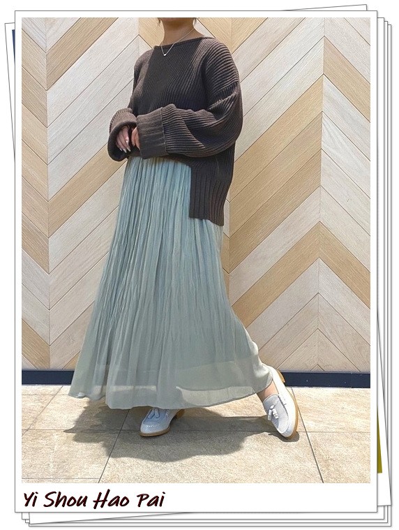 优雅而又知性！白色乐福鞋的秋冬搭配24例