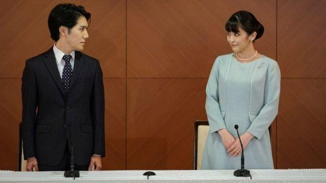 日本公主刚下嫁，驸马被爆律师考试落榜！网友骂：你要靠公主养吗