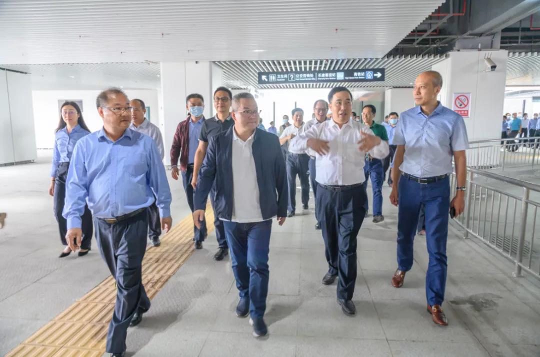 珠西综合交通枢纽江门站长途客运站、公交总站开业营运啦！