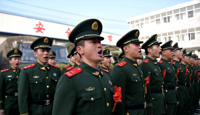 义务兵转“军士”和考“士官学校”有什么区别吗？