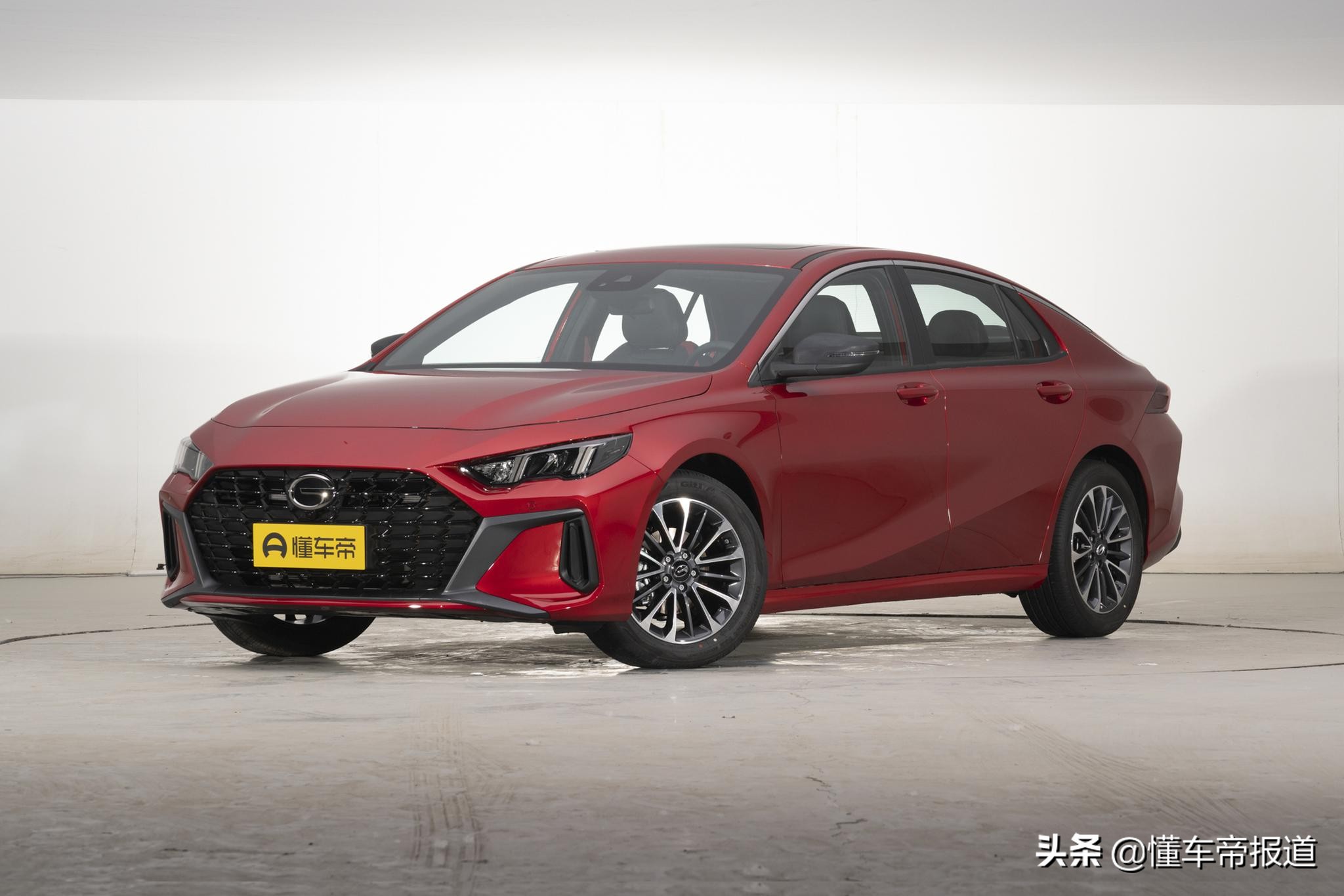 新车 | 售9.39万-12.59万元，东风风神奕炫MAX正式上市