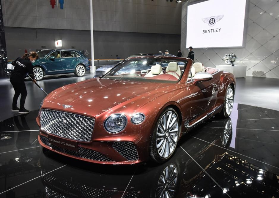 为数不多的6.0T W12发动机，宾利欧陆GT敞篷版，400万有找