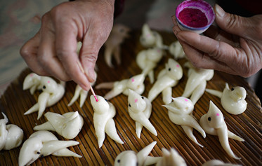 三节合一的清明,除了踏青,祭扫,可以吃点什么呢?