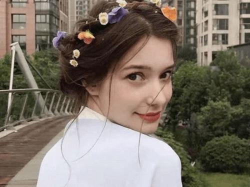 浙江大学校花（浙大多国混血校花走红网络）