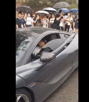 德云男团座驾有多豪横？少班主郭麒麟排第三，小岳岳只能排第五