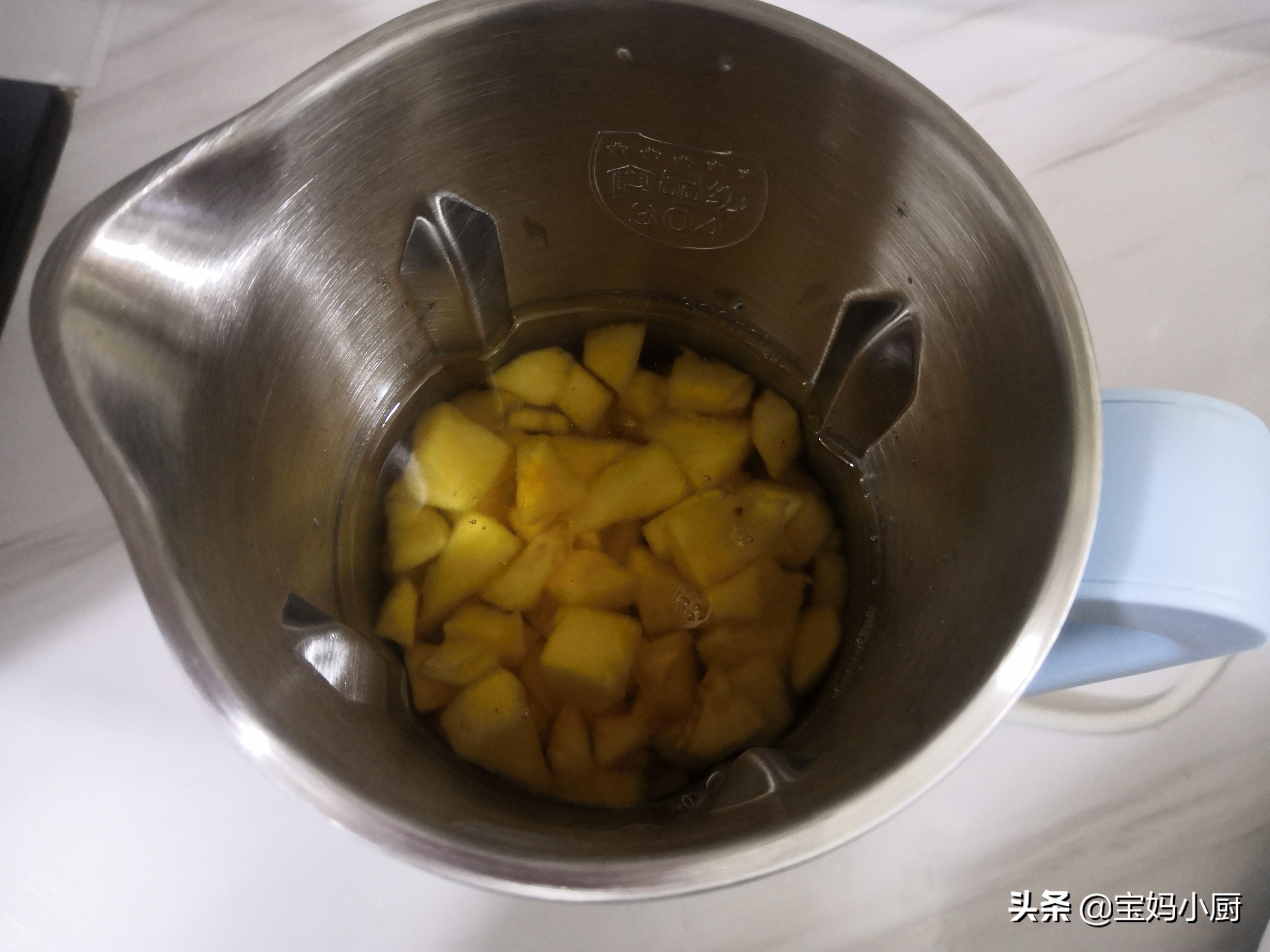 柿子新吃法，温热，甜美无添加，营养不上火，秋季常给家人喝