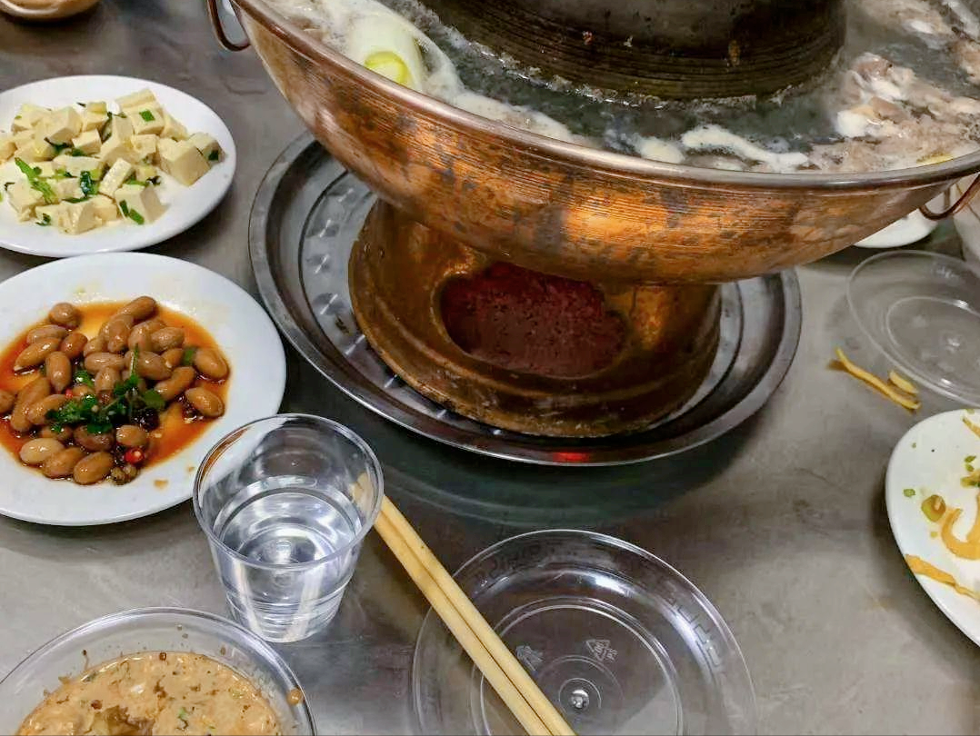 涮羊肉调料（正宗涮羊肉蘸料详细配方教给你）