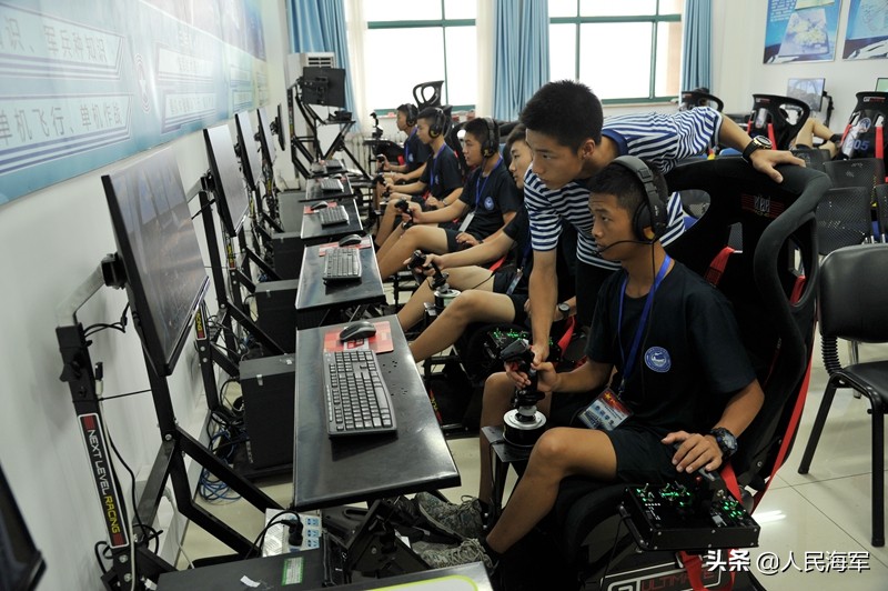 全国14所青少年航校，看海军如何对雏鹰进行超前定向培养