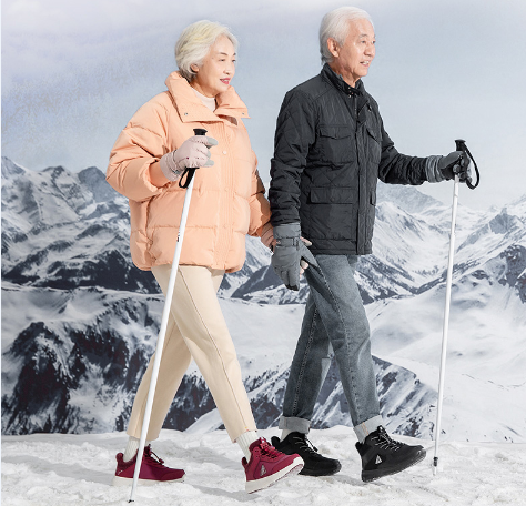 天气渐冷 长辈需要一双足力健轻便保暖鞋