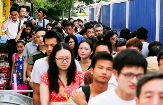 安徽最可惜考生，总分663分却无缘清北，网友：英语凭什么150？