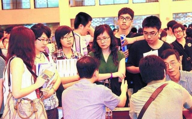 广西考生理科556分，“冲”进上海交通大学了，这志愿填得有水平