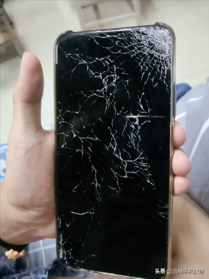 后压屏和原装屏有何区别？二手屏幕有这么多门道，一目了然辨真假