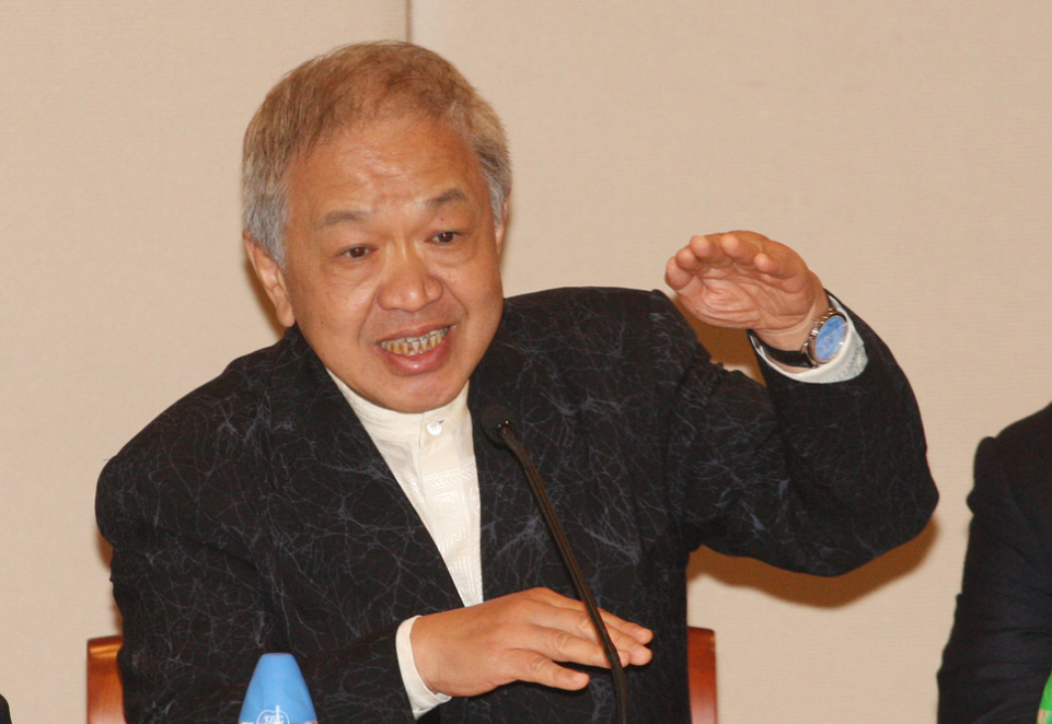 李嘉诚一生的4个贵人：一人将女儿嫁给他，一人帮他赚了1600亿