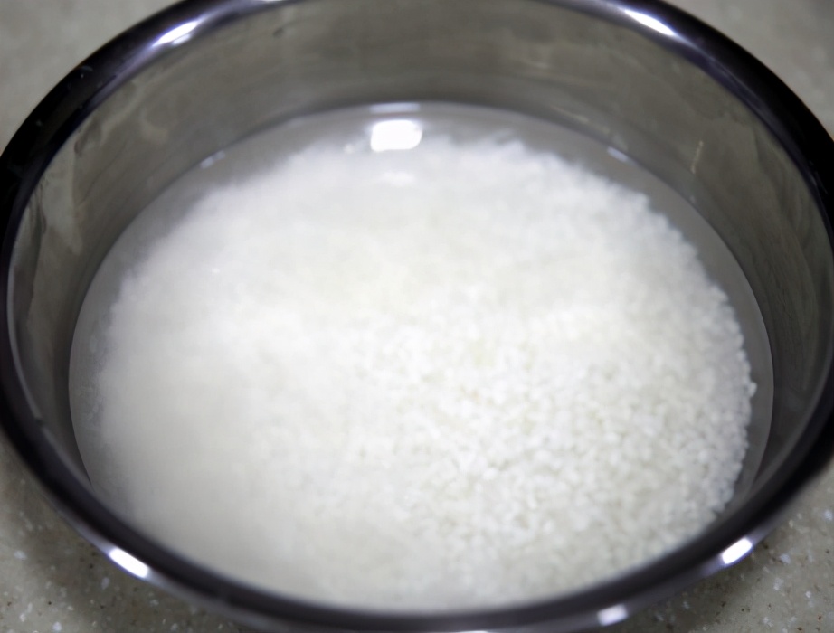 今日腊八，蒸八宝饭记住“1泡2拌3蒸”，香糯不夹生，更美观