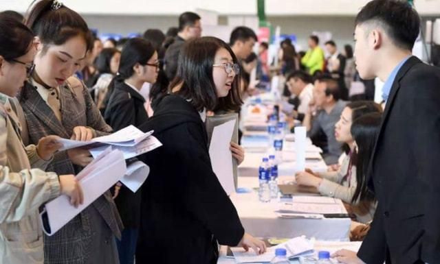 教育部发布通知，2022年高考将有新变化，三类学生不能参加