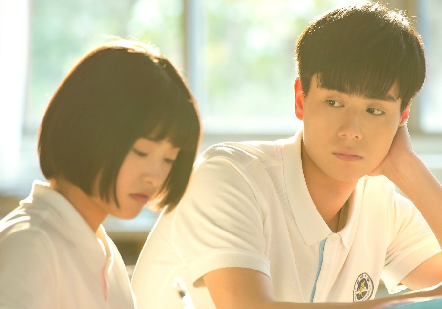 你以为明星都是学渣吗？高考裸考614分的他，被称为“学霸校草”