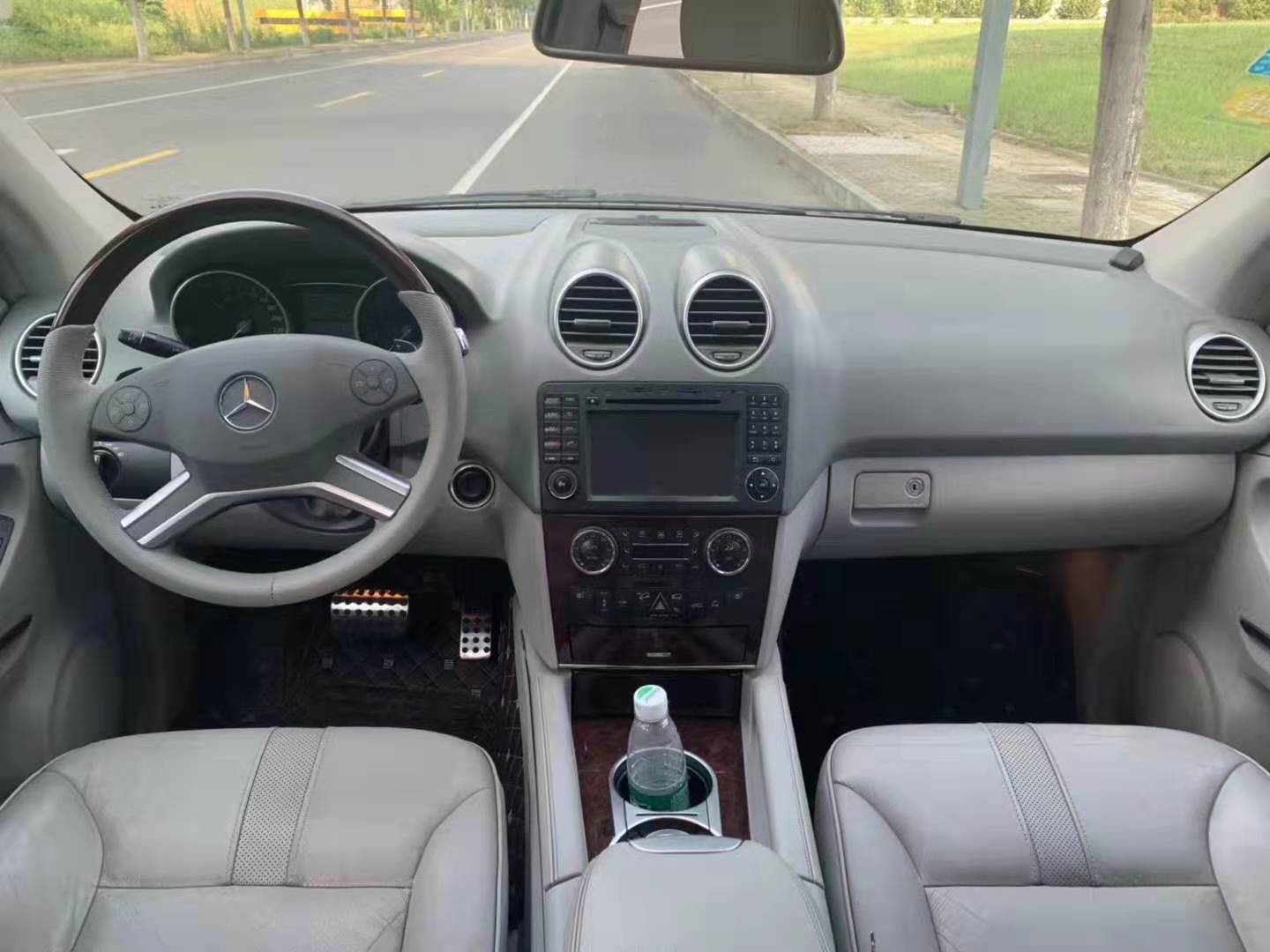 百万级的奔驰ML350才开9年就只卖15万？能买吗？