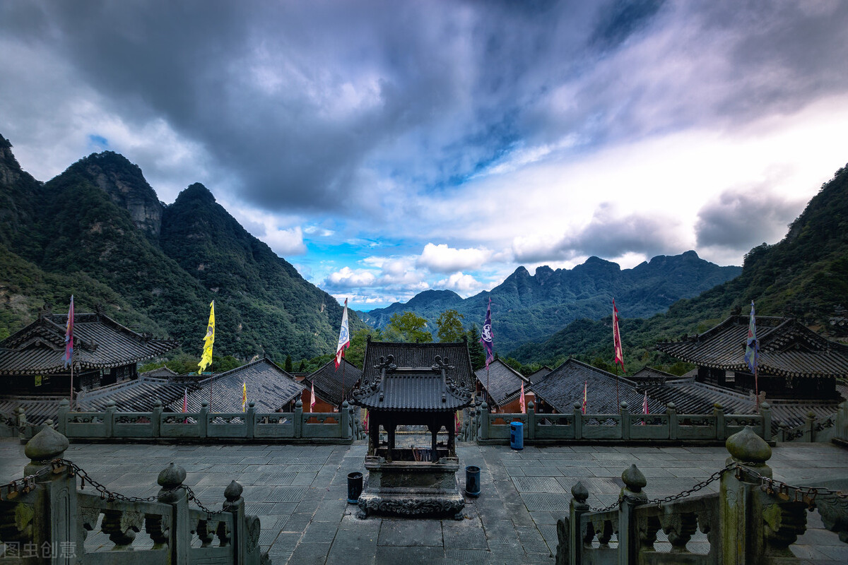 中国十大名山各有特色，你去过几个？哪个在你心中是最美的