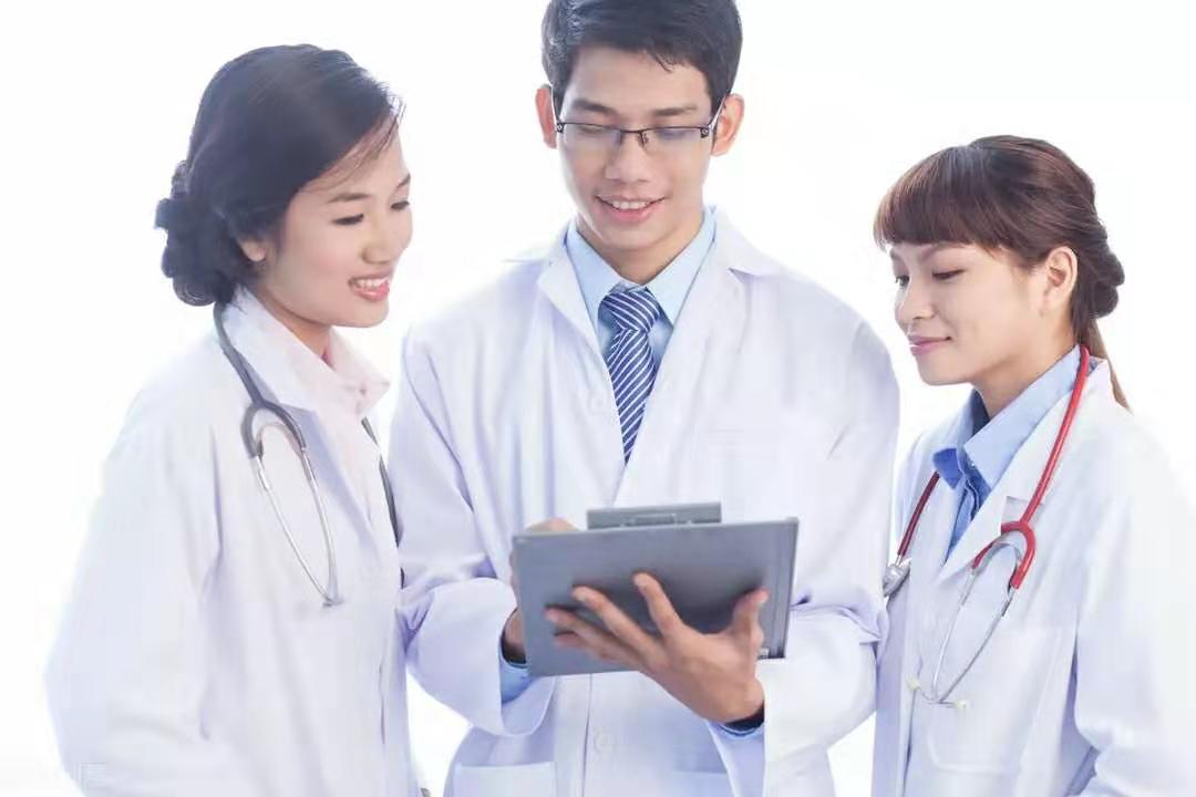 我国医学类高校排名，以录取分数为依据，网友：很客观