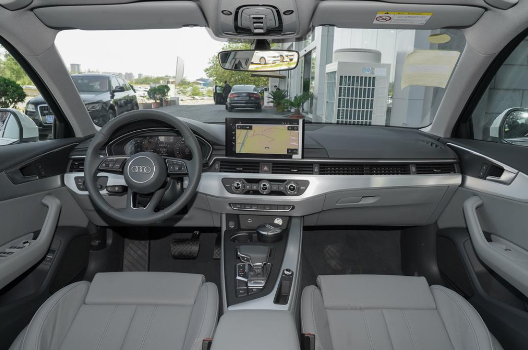 全新奥迪A4L全国多地降价，最大优惠近5万元，真的有这么好的事吗