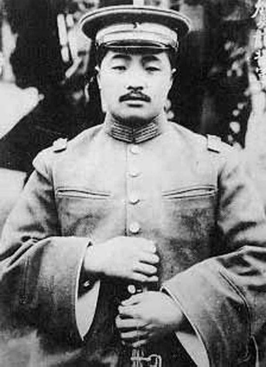 十大元帅在旧军队是啥级别：林彪是上尉，朱德是少将，陈毅是准尉