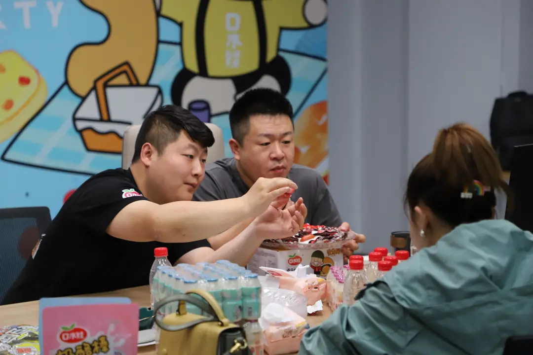 投1万卖10万,单场涨粉25万,快手电商还能这样玩?